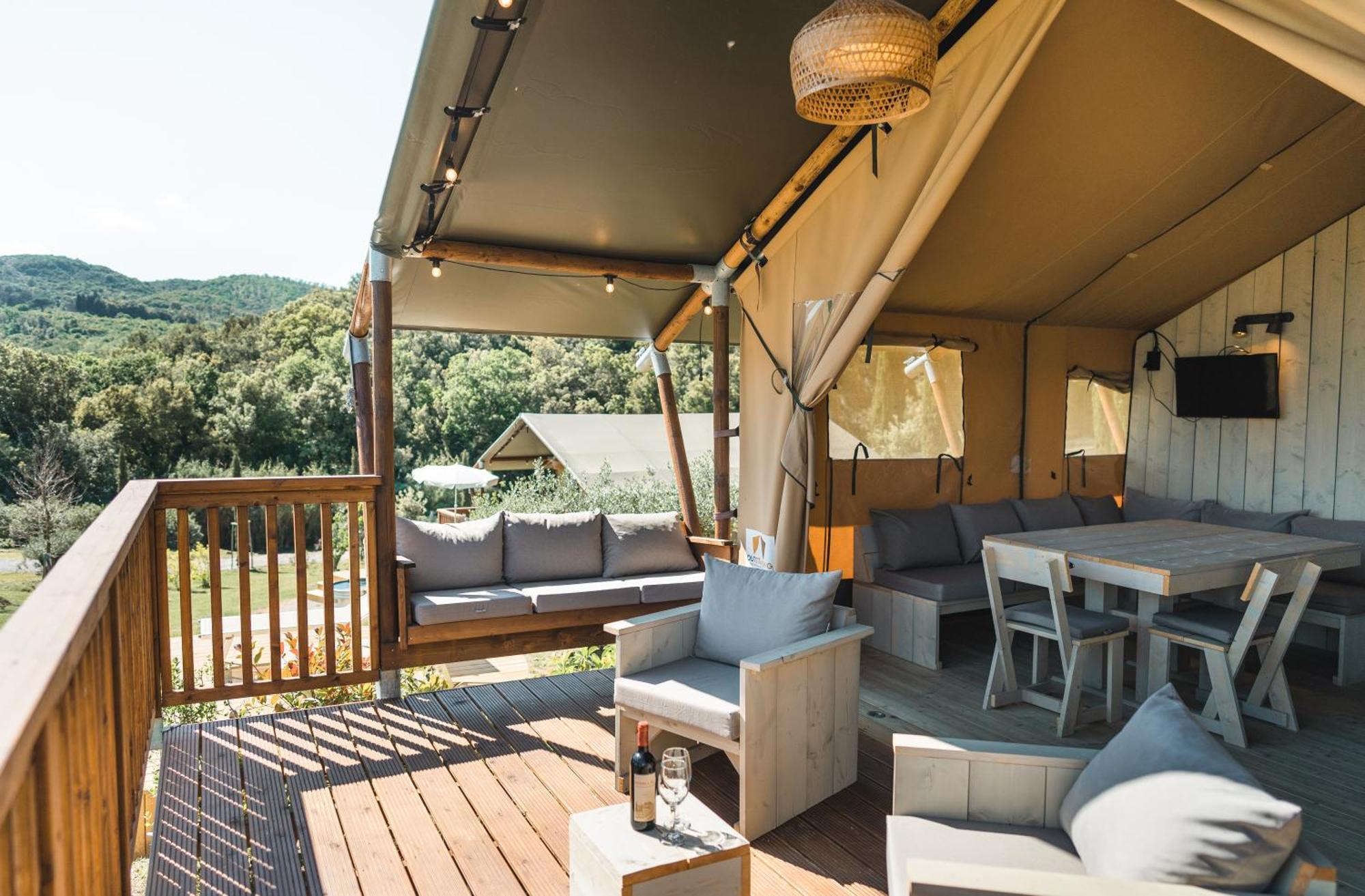 Hotel Glamping Le Tegole à Riparbella Extérieur photo